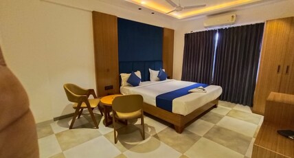 Hotel Prince Garden Daman Room Type - Deluxe