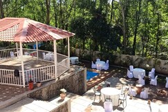 Park Castle resort by Ixora