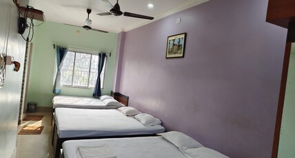 VIP GUEST HOUSE Room Type - 4 Bed AC