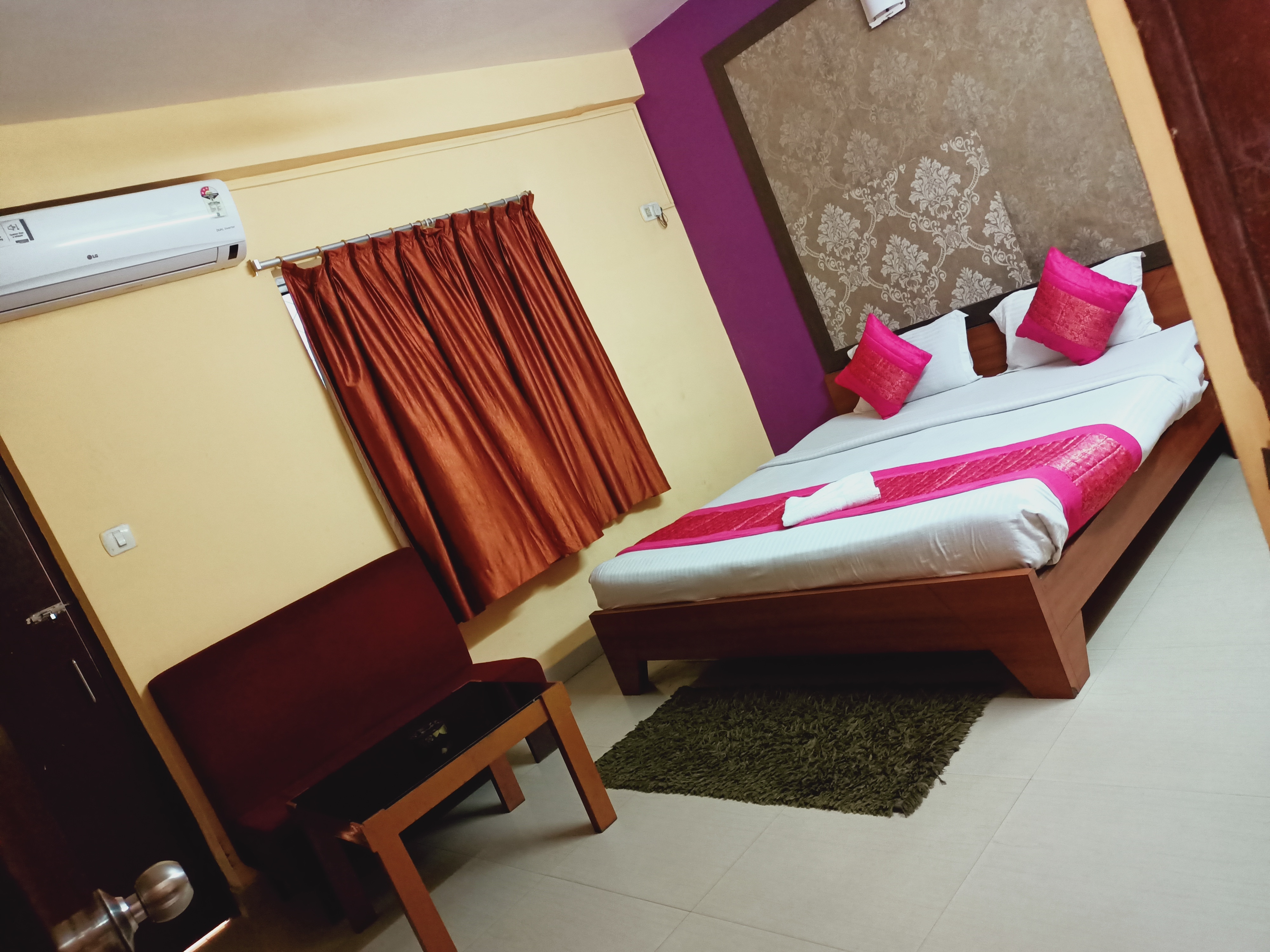 Hotel Pushpa (Berries Group of Hotels) - Tap to explore photos