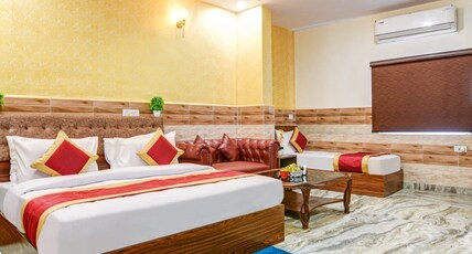 City house hotel Room Type - Deluxe Rooom