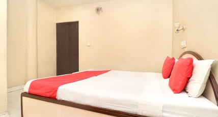 Hotel Surya Ludhiana Room Type - Deluxe Room