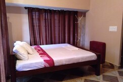 Vintage Red Hut Homestay | Rooms & Caretaker