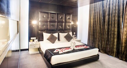 The Toy Hotel Room Type - DESIGNER SUITE