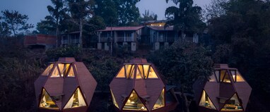 Bamboo And Bricks Resort
