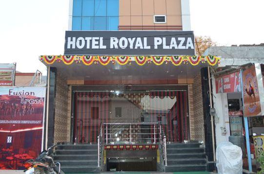Hotel Royal Plaza- Near Pushkar Lake - Tap to explore photos