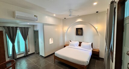 STAY @ CICLO Room Type - DOUBLE ROOM