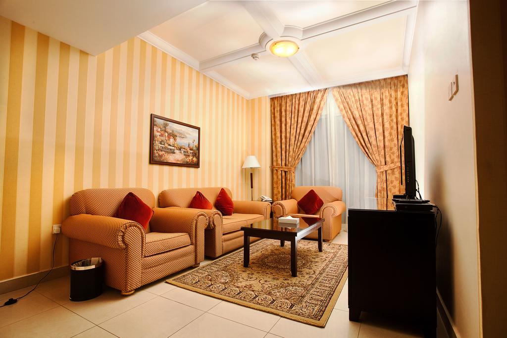 Asfar Hotel Apartment - Tap to explore photos