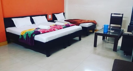 Hotel Krishna Residency - Annpurna Veg Dhaba Room Type - Family Suite