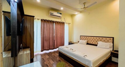Allure De Baranti Room Type - Executive(Hill View)