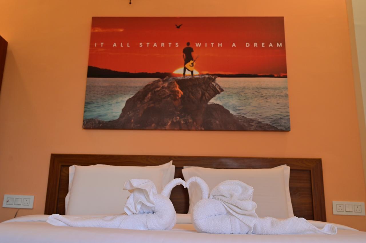 SHRI KANNTH HOTEL - Tap to explore photos