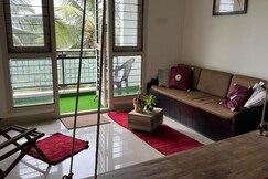 Staayo 2BHK Apt on OMR Road,Siruseri