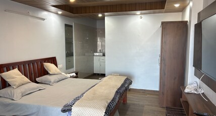 White Grove Room Type - RoomB5