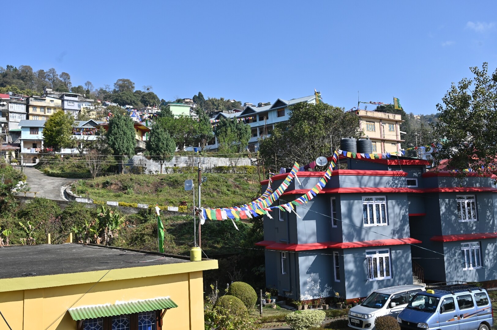 Hotel Abira - Tap to explore photos