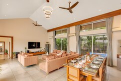 SaffronStays Olympia