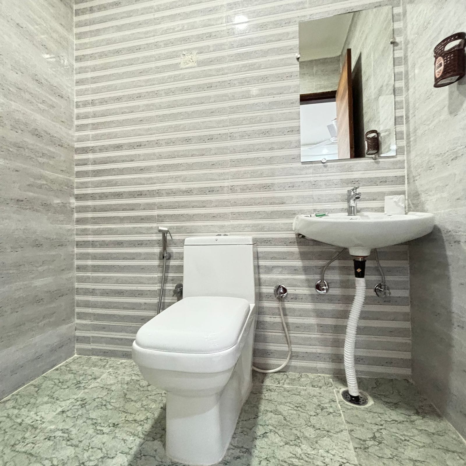 Peaceful Huts | 2 BHK Entire Apartment (Without Lift) - Tap to explore photos