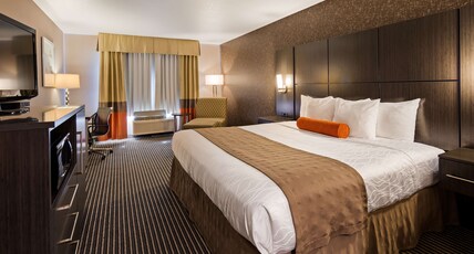 Best Western Plus Rama Inn & Suites Room Type - Suite-1 King Bed, Non-Smoking, Executive, High Speed Internet Access, Microwave And Refrigerator, Ja Best Western Plus Rama Inn & Suites Room Type - Suite-1 King Bed, Non-Smoking, Executive, High Speed Internet Access, Microwave And Refrigerator, Ja