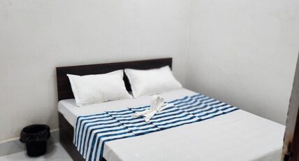 Shyama Kishori Dham Room Type - Standard Room - AC