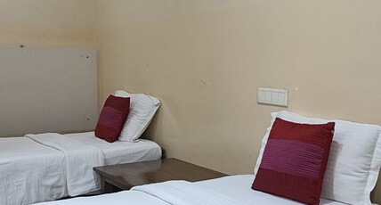 Hotel Lake Shilloi Room Type - Standard non AC