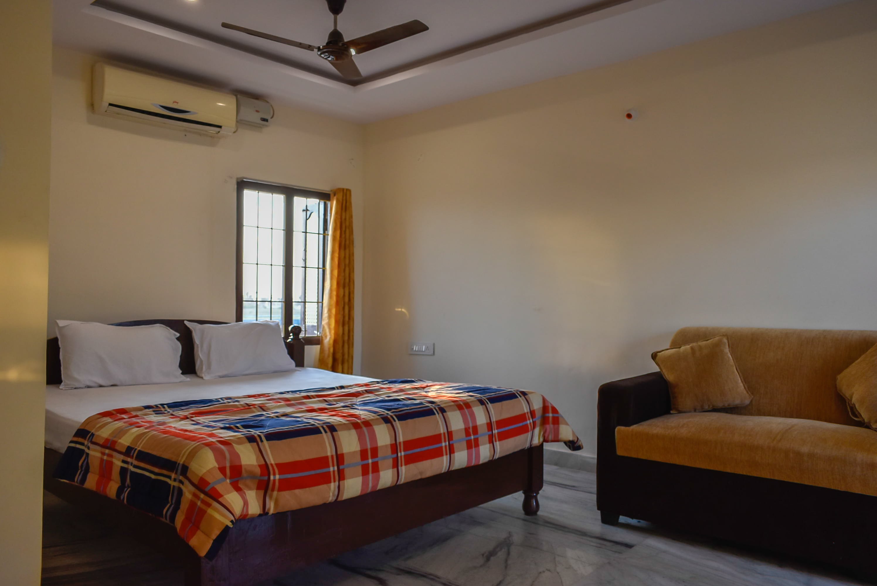 Seagull Beach Resort - Tap to explore photos