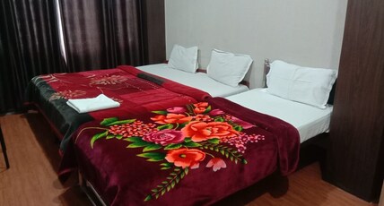 Agarwals Hotel Central point Room Type - Triple Bed