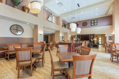 Hampton Inn & Suites by Hilton Moncton