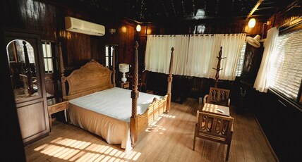 Akhil Beach Resort Room Type - Honey moon Suite