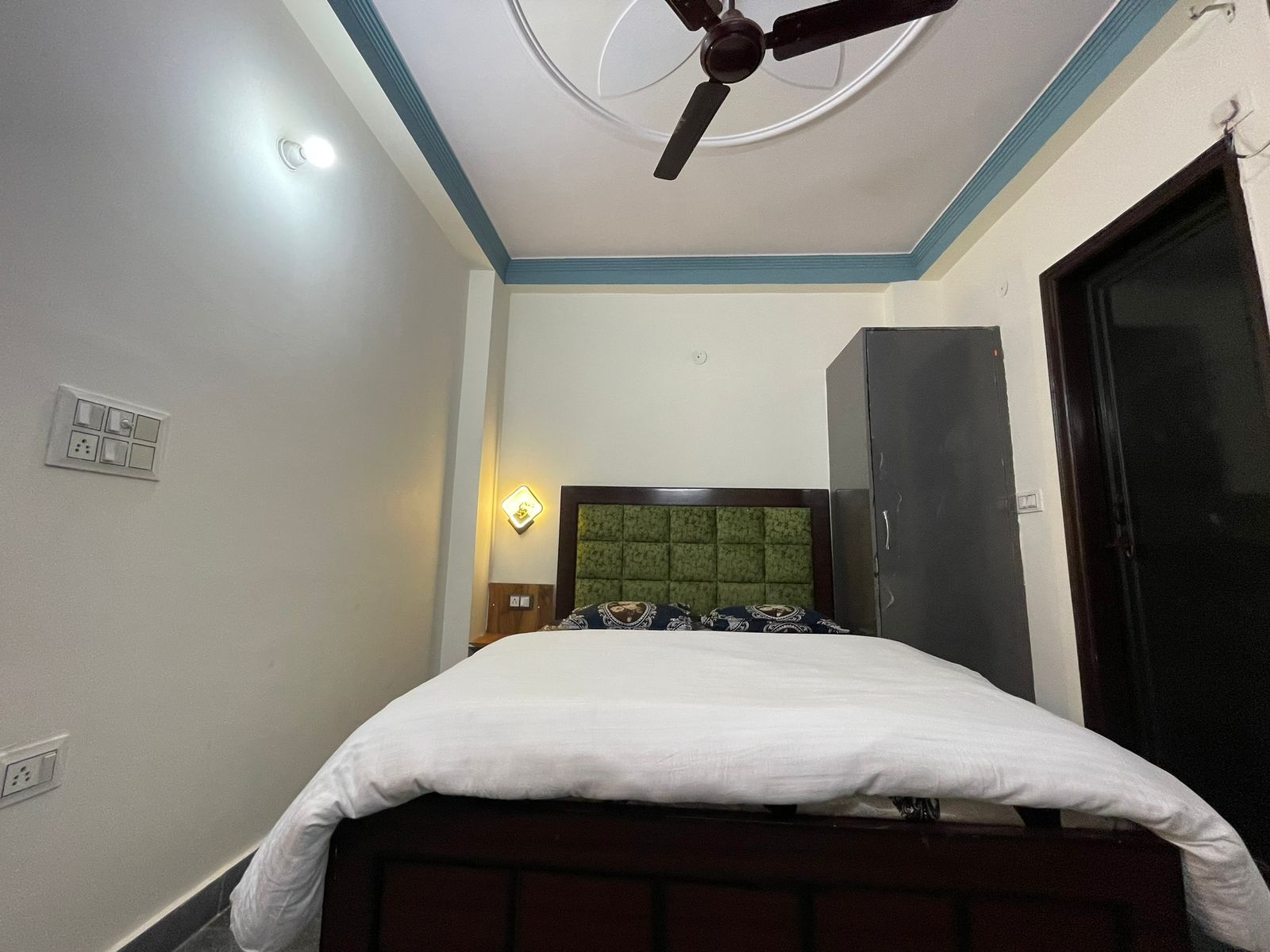 Nirvana Villa Dwarka - Tap to explore photos