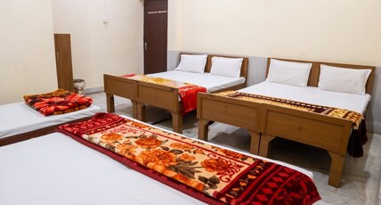 Rahul Guest House Room Type - Comfort Dormitory (Non-AC 8 Beds) Rahul Guest House Room Type - Comfort Dormitory (Non-AC 8 Beds)