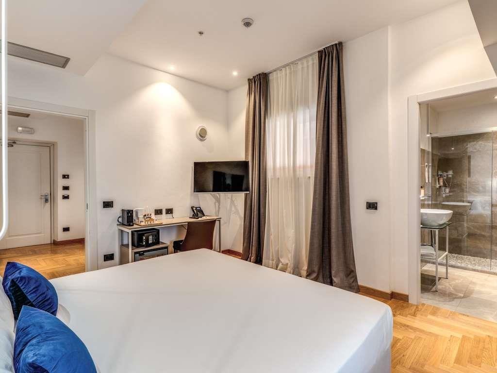 Mercure Roma Centro Termini - Tap to explore photos