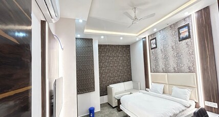 Hotel LMT CONTINENTAL Room Type - Suite Deluxe Room