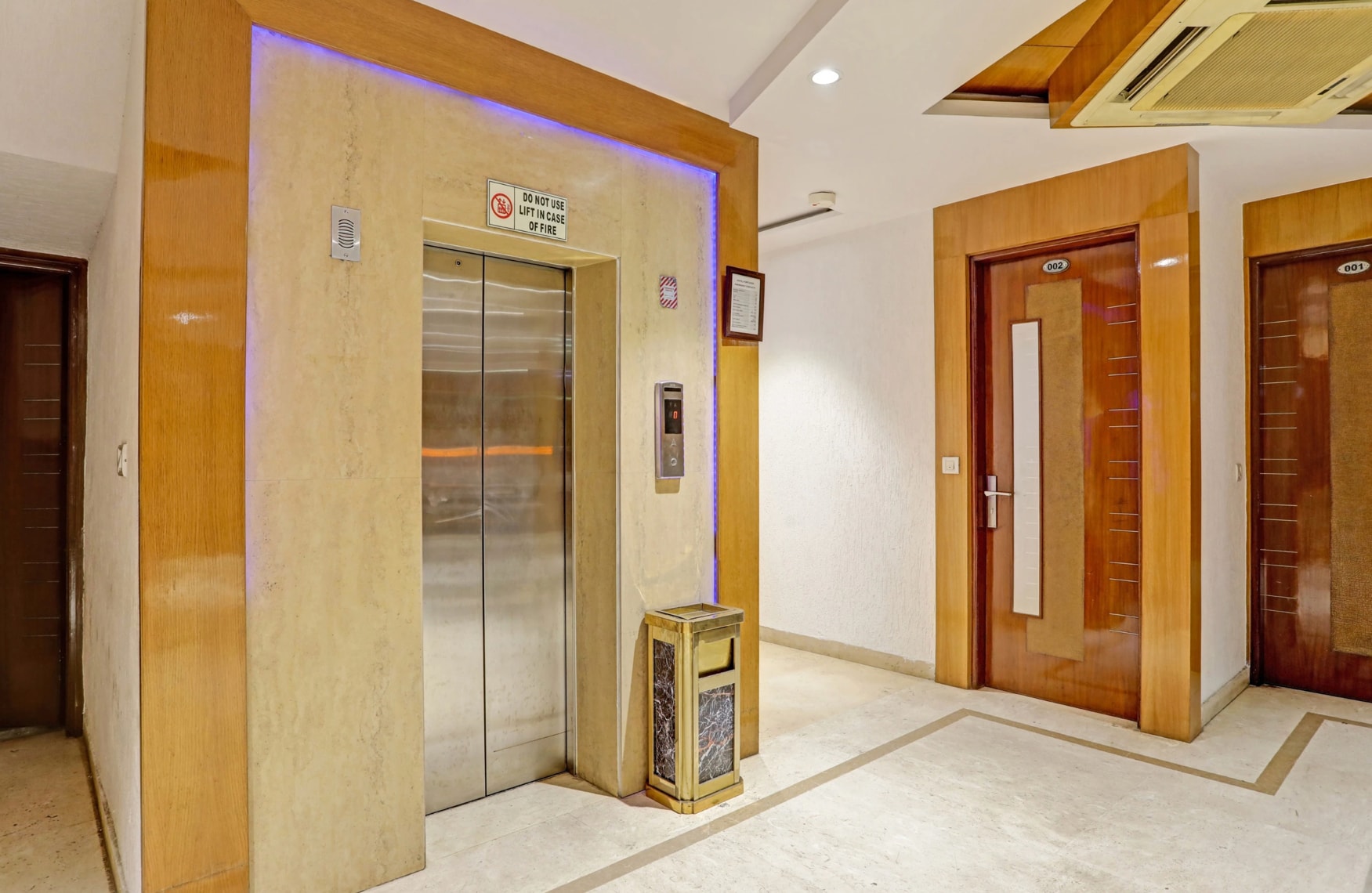 Hotel Fortuner - Tap to explore photos