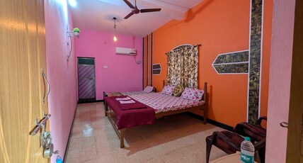 Sarsi Guest House Room Type - AC Room