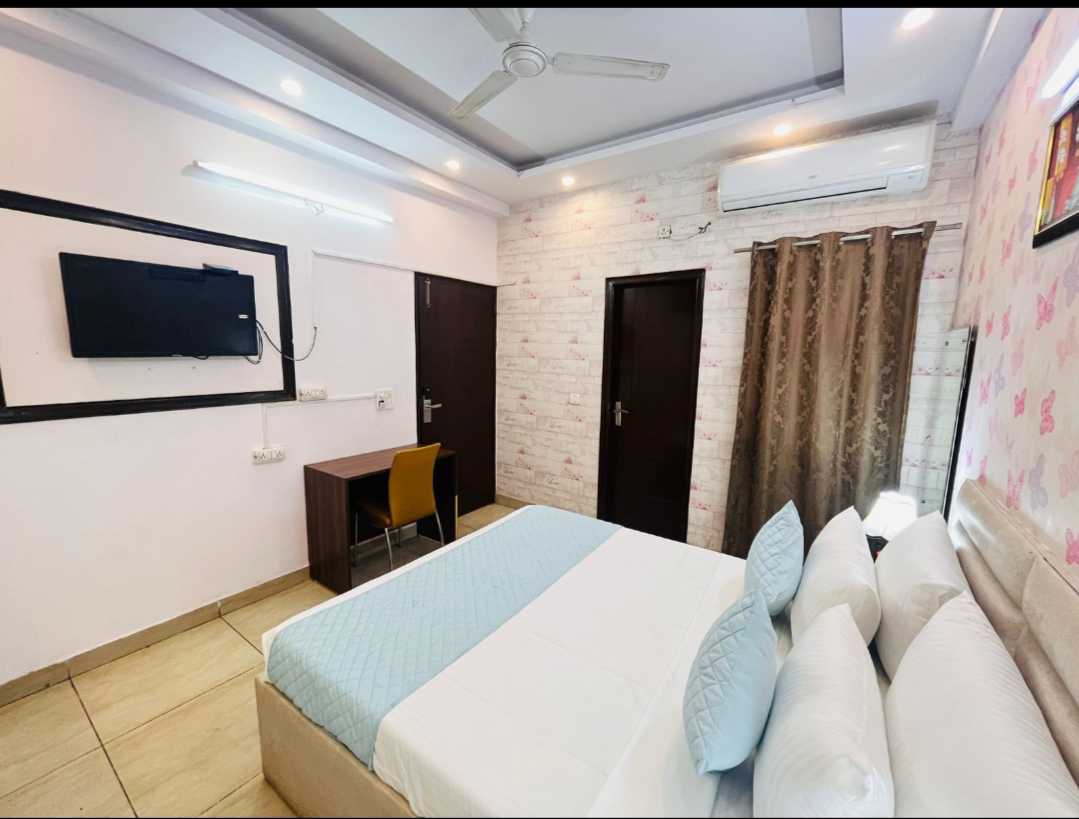 Hotel O Essendi Hospitalities Llp - Tap to explore photos