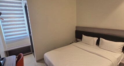 HOTEL SERA, Vadodara Room Type - Sera Business