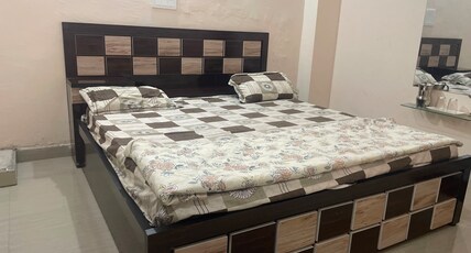 Hotel O Shree Balaji Hotel And Restaurant Room Type - Classic