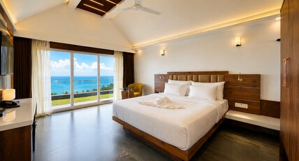 VENGA SEACLIFF RESORT Room Type - Sea view King Bed Room