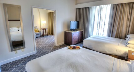 DoubleTree Suites by Hilton Atlanta - Galleria Room Type - 2QNS 2 ROOM SUITE NONSMOK