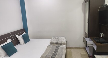 Hotel All is well Room Type - Deluxe Double AC