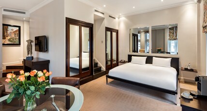Guild Hotel Fitzrovia (Formerly Radisson Blu Euston) Room Type - Junior Suite