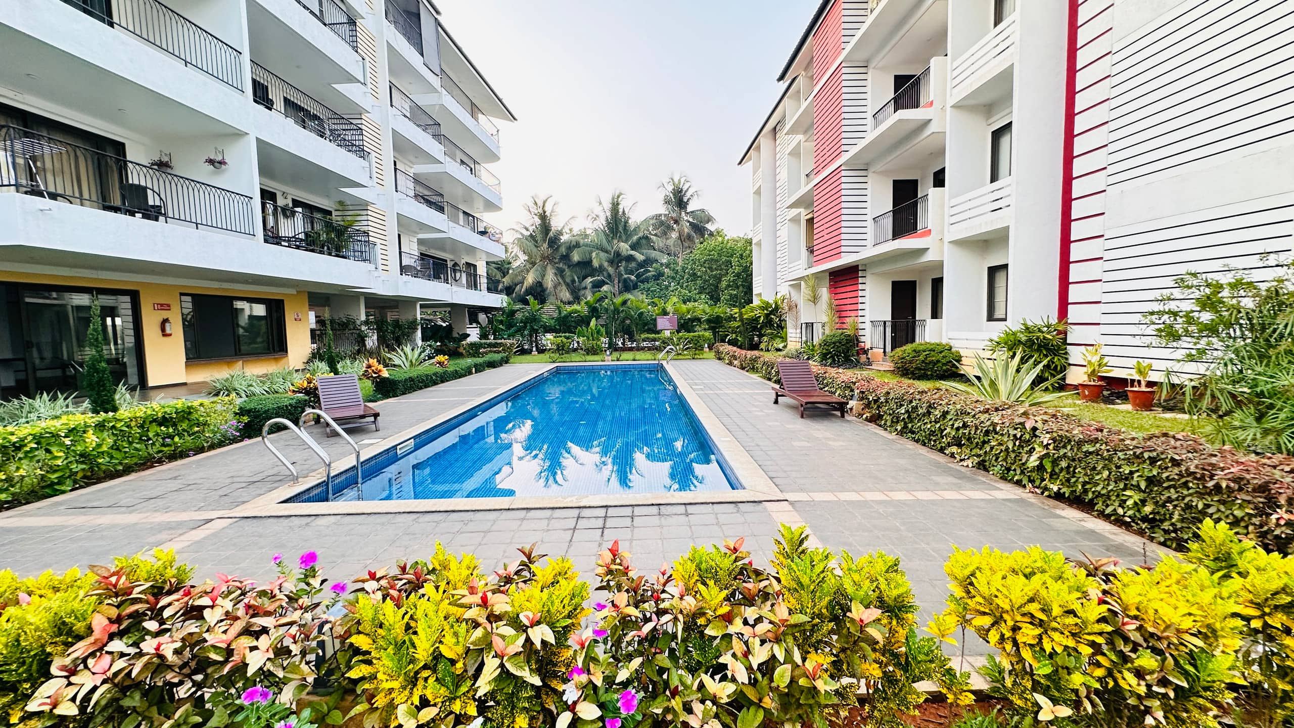 Faodail 20 Luxury View 1BHK Acron Seawinds Baga - Tap to explore photos