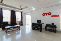 Hotel O Shri Tirupati