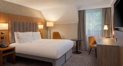 DoubleTree by Hilton Hotel Southampton Room Type - QUEEN ACCESSIBLE GUEST RM