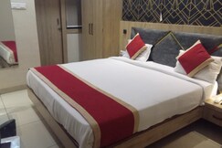 Hotel Tarun Residency