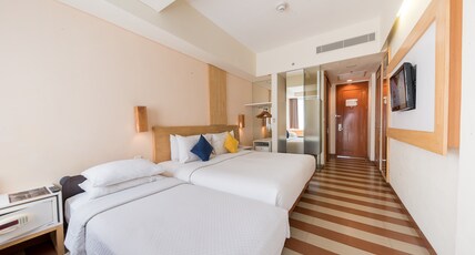 The ONE Legian - Kuta Room Type - Deluxe Room with Extra Bed