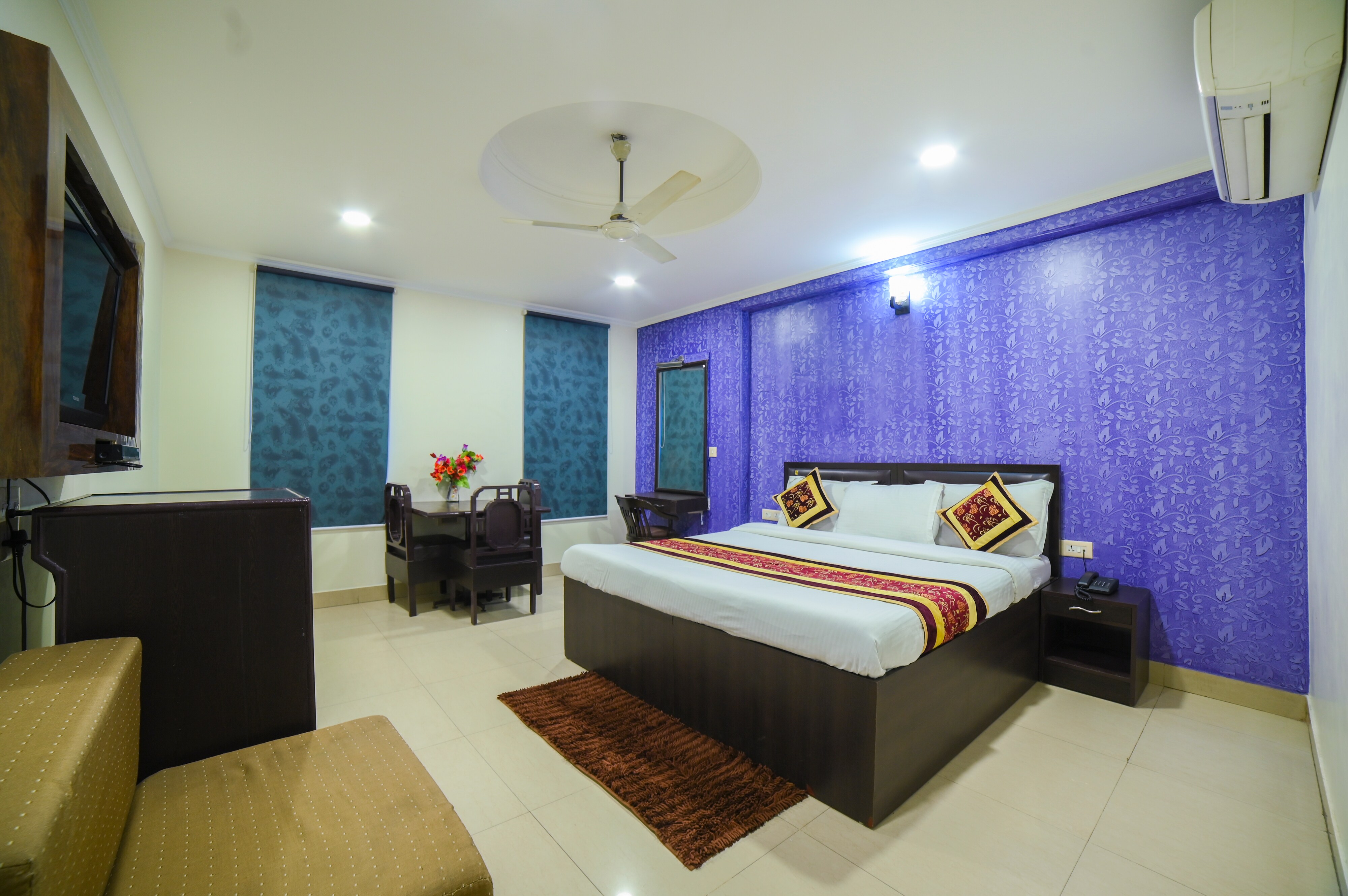 Hotel Dakha International - Tap to explore photos
