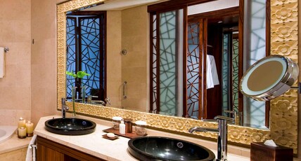 Raffles Dubai Room Type - Signature Room, 1 King Bed