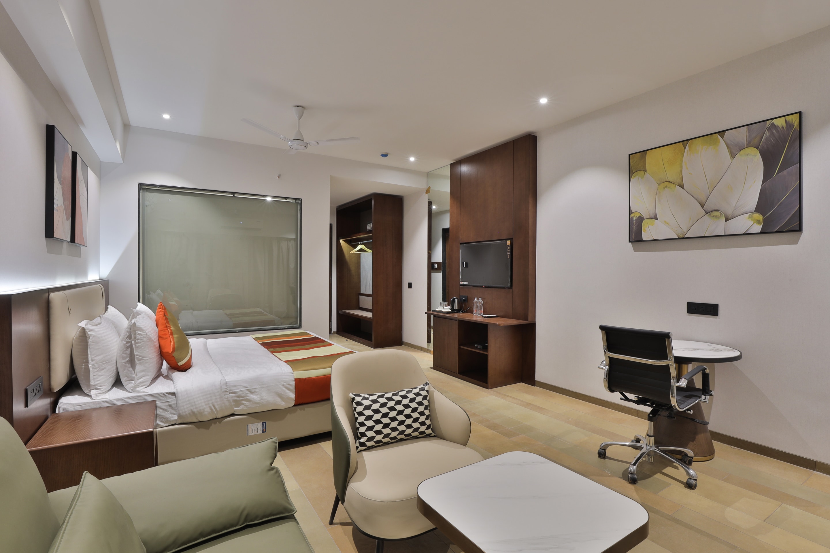 Hotel Elements - Tap to explore photos