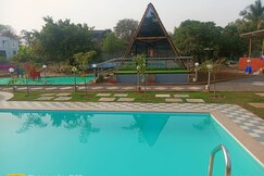 Lord Sunrise Shanker Farm Villa