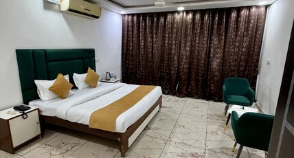 Hotel Blueberry Room Type - Deluxe Rooms